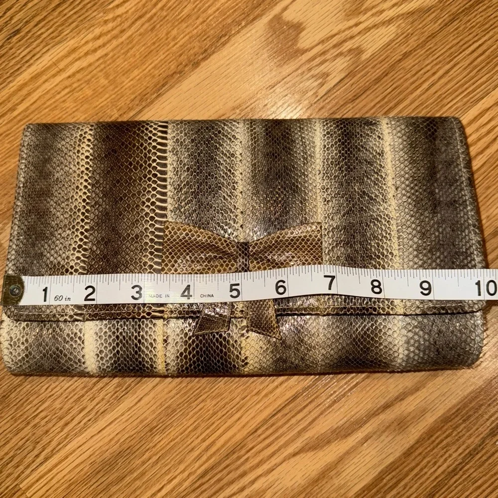 Vintage‎ Jacques Levine Snakeskin Bow Clutch Hand Bag Made in the Philippines